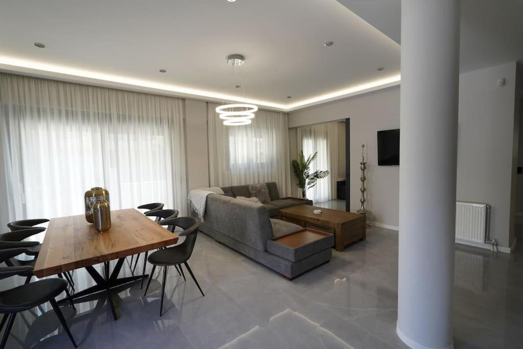 Brand New 3Br With 2 Bathrooms Marousi Apartment 아테네 외부 사진