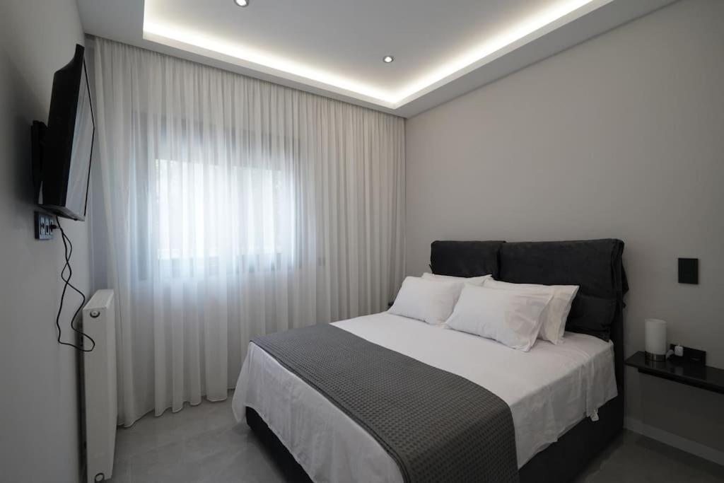 Brand New 3Br With 2 Bathrooms Marousi Apartment 아테네 외부 사진