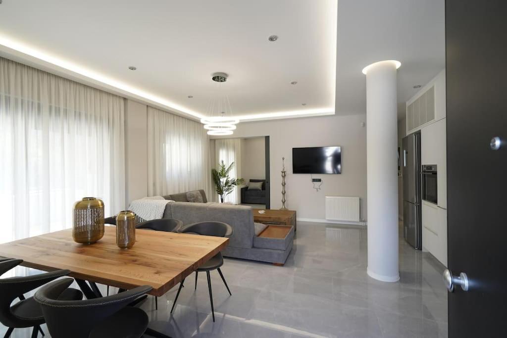 Brand New 3Br With 2 Bathrooms Marousi Apartment 아테네 외부 사진